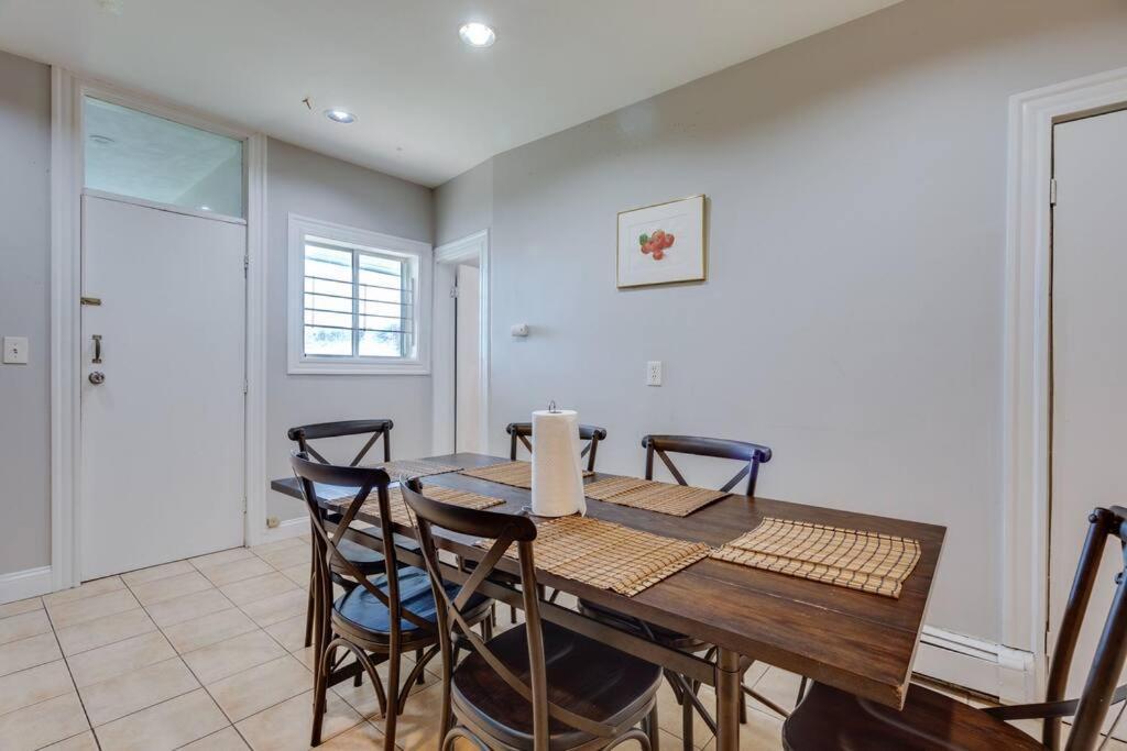 New! Boston Condo Near Mbta, 3Mi To Fenway ! Exterior photo